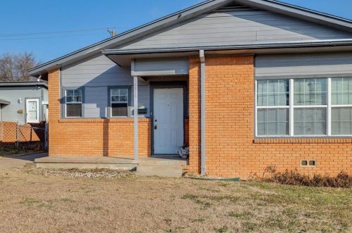 5318 Lovell Ave, Fort Worth TX  76107-5228 exterior