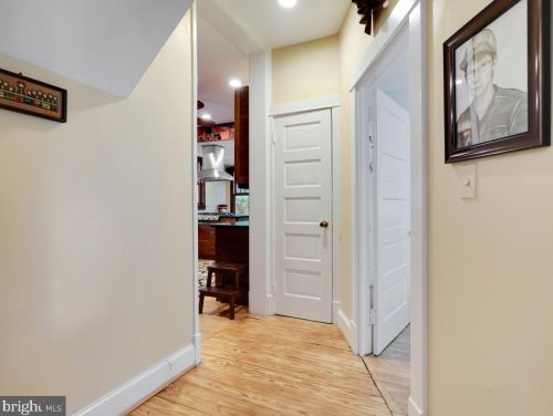 6710 Westmoreland Ave, Silver Spring MD 20912-4406 exterior