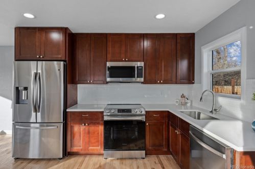 1076 Raleigh St, Denver CO  80204-2956 exterior