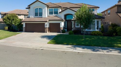 11885 Blushing Cir, Rancho Cordova, CA 95742-8062