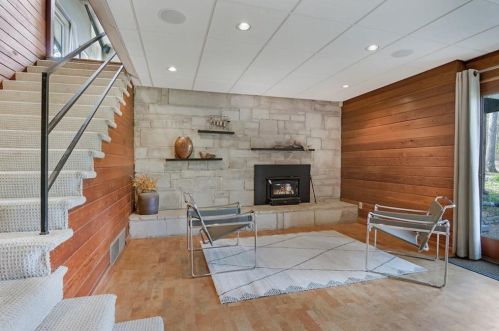 2443 Echo Dr, Atlanta GA  30345-3526 exterior