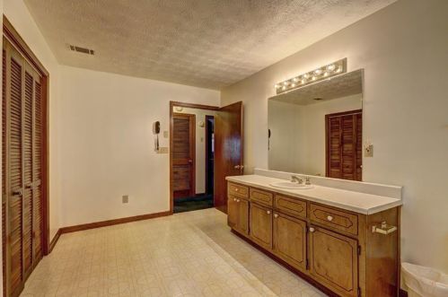 1821 New, Conyers GA  30012-3740 exterior