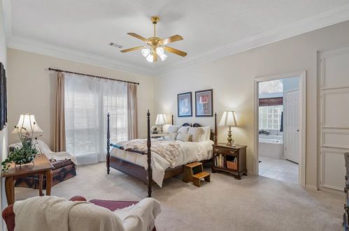 9796 Shr Dr, Conroe TX  77318-6652 exterior