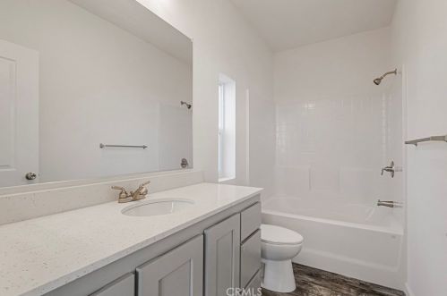 5826 Black Olive Dr, Paradise CA 95969-4900 exterior