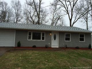3 Sachem Ln, Gales Ferry, CT 06339-1743