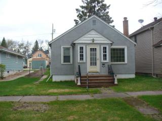 1011 14th St, Virginia, MN 55792-2256