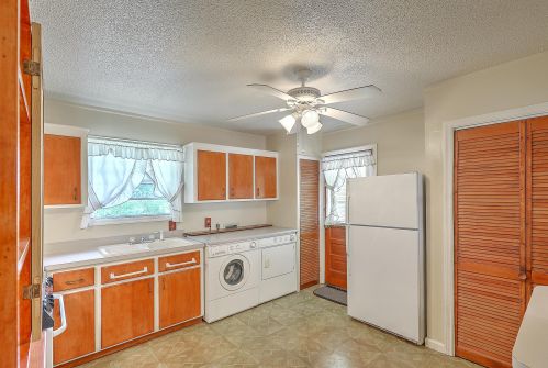 617 College Park Rd, Ladson SC  29456-3331 exterior