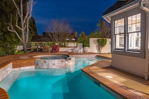 611 Frontier Ct, Anaheim CA  92807-4731 exterior