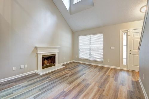 2249 Charleston Pointe, Atlanta GA  30316-3018 exterior
