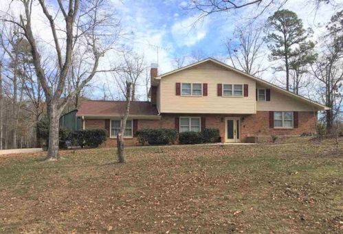 110 Rockwood Dr, Spartanburg, SC 29301-3823