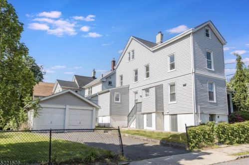 126 Walnut St, Bloomfield, NJ 07003-5033