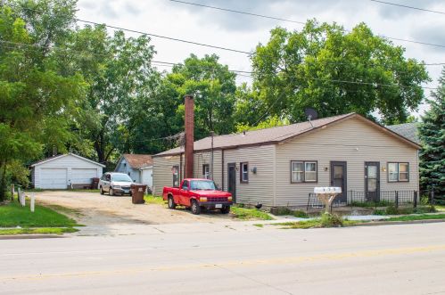 548 Shirland Ave, South Beloit, IL 61080-1308
