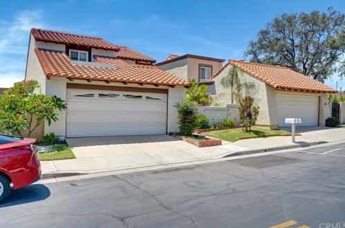 331 Liberty Ln, Placentia, CA 92870-5014