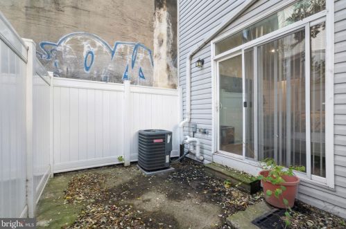 431 Berks St, Philadelphia PA 19131-3215 exterior