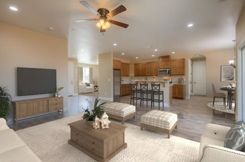 1940 Crandall Way, Paradise, CA 95969-6026