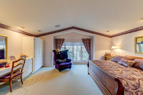 902 Highview Cir, Saint Paul MN  55118-3687 exterior