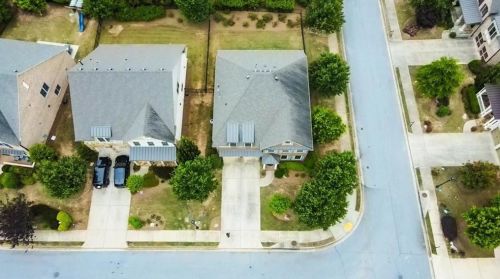 3496 Brookleigh Ln, Atlanta GA  30319-2218 exterior