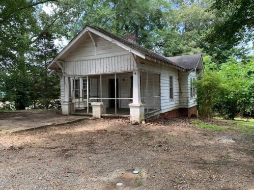 230 Hospital Rd, Holly Springs, GA 30114-2409
