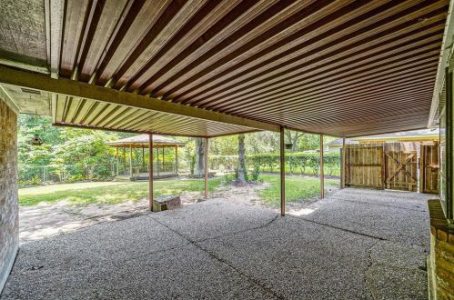 1806 Cedar Dr, Richmond TX 77469-4802 exterior