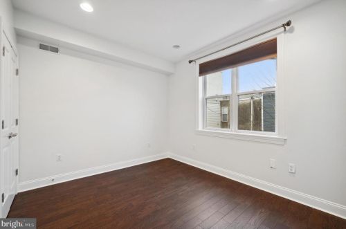 2214 Greenwich St, Philadelphia PA  19146-4207 exterior