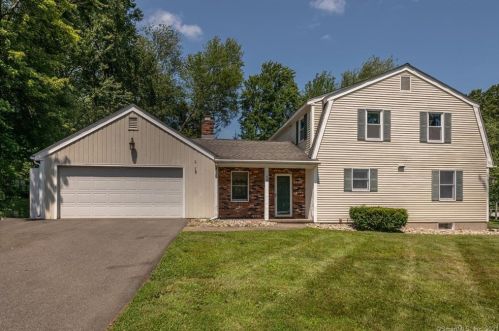 43 Lucy Ct, Southington, CT 06489-2426