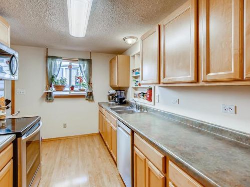 2296 14 Ave, Saint Paul MN  55109-2306 exterior