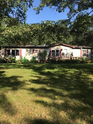 3235 Fishery Rd, Hackett, MN 56623-3047