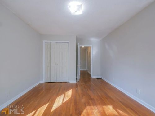 6602 Fielder Rd, Rex GA 30273-2021 exterior