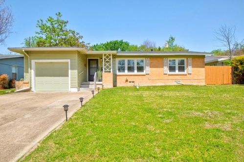 11221 Flamingo Ln, Dallas, TX 75218-1902