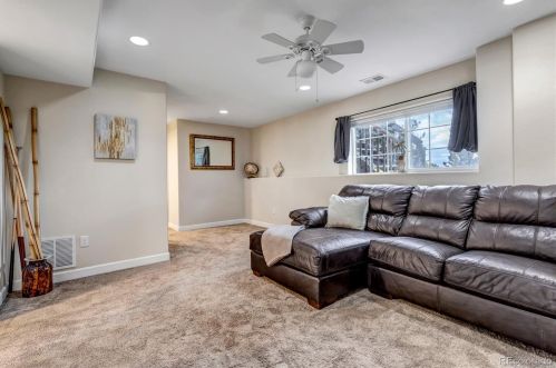 18683 Crestridge Dr, Aurora CO 80015-5128 exterior