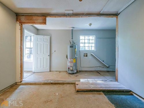 312 Davis Rd, Stockbridge GA  30281-3304 exterior