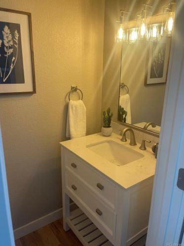 12444 13 Pl, Aurora CO 80011-7224 exterior