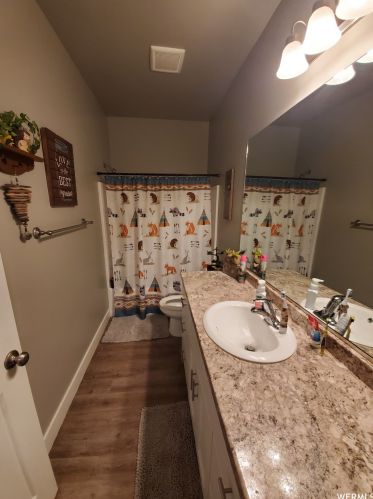 2563 Clark Pkwy, Cedar City UT 84721-7153 exterior