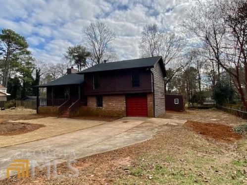 55 Chimney Ridge Trl, Stockbridge GA  30281-2712 exterior