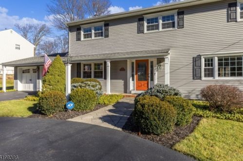 10 Sandy Ln, Dover NJ  07869-4732 exterior