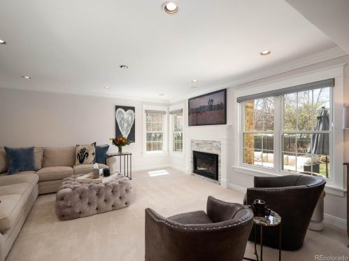 7525 Jasmine Ct, Englewood CO 80112-1033 exterior