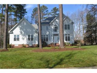 5700 Maple Brook Dr, Midlothian, VA 23112-6322