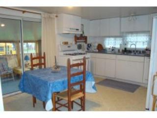 18 Lane Dr, Allenstown, NH 03275-2241