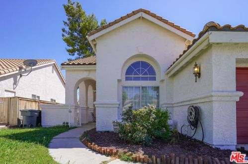 1354 Avenida Floribunda, San Jacinto, CA 92583-6823