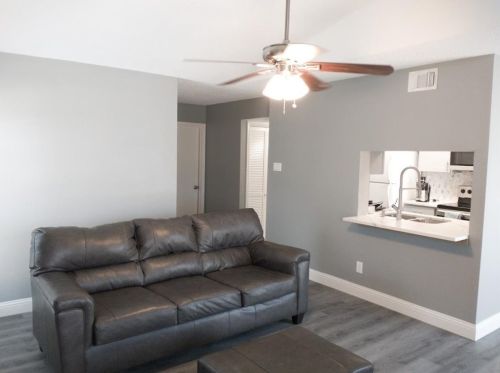 3621 Northgate Dr, Irving, TX 75062-3039