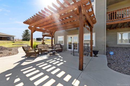 1434 Arabian Trl, Elizabeth CO 80107-8403 exterior