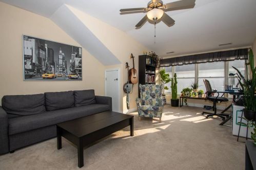 2528 Hackberry St, Cincinnati OH  45206-2145 exterior