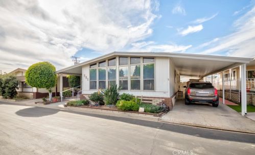 731 Glenlake Dr, Placentia, CA 92870-6402