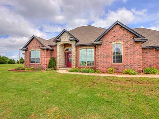 853 County Street 2921, Tuttle, OK 73089-2423
