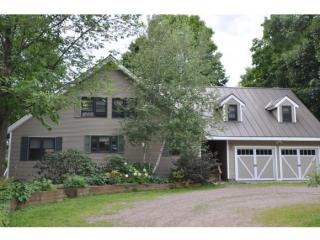 2231 Middle Rd, Colchester, VT 05446-7325