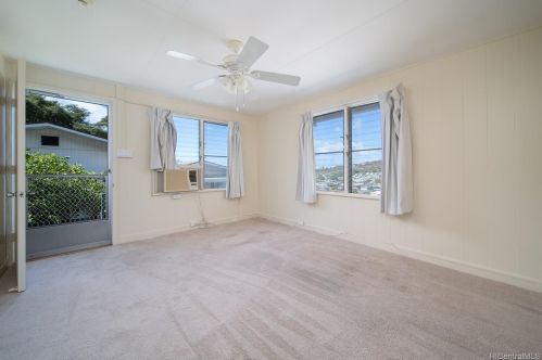 1715-B 10 Ave, Honolulu HI  exterior