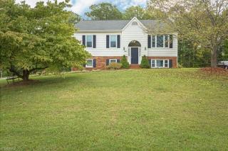 5408 Buckley Forest Trl, Walkertown, NC 27051-9006