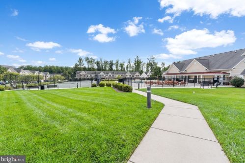 332 Tufton Cir, Fallston MD 21047-2650 exterior