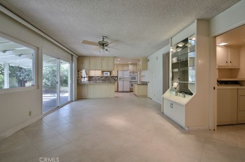 11476 Culebra St, Cypress CA 90630-5340 exterior