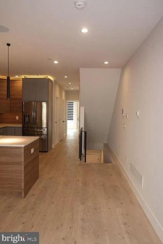 1603 22nd St, Philadelphia, PA 19145-1315